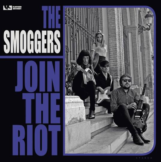 A capa de "Join The Riot", primeiro disco da banda.